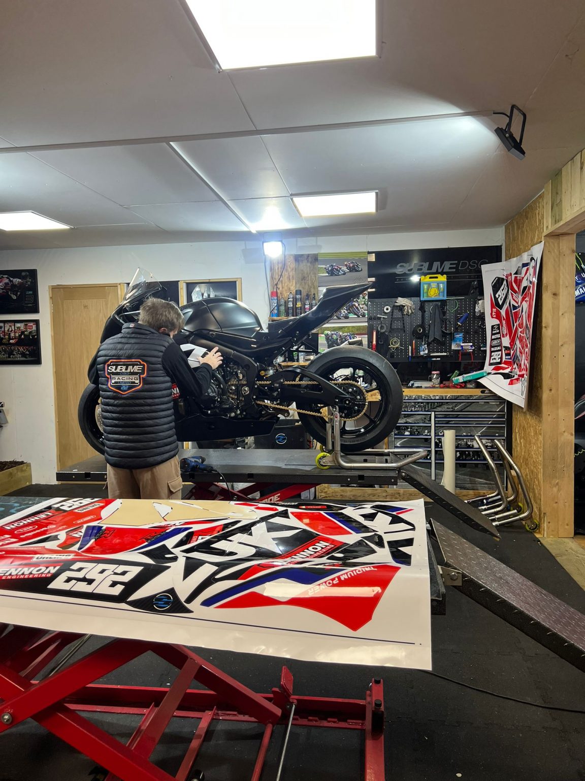 Graphics & Paint Work